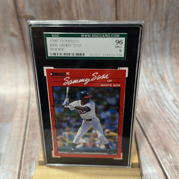 1990 Donruss #489 Sammy Sosa Rookie SGC Card 96 Mint 9 Baseball Card Item #ME331 - Picture 2 of 3